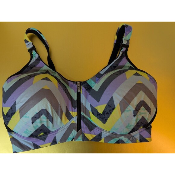 VXS Sport Bra Victoria Secret Front Zip Hook Impact Geometric Multicolor 38D - Picture 1 of 9